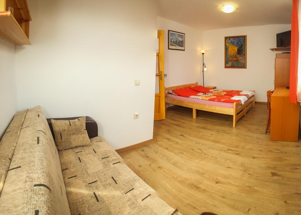 Aqua Thermal Soterapia Es Apartmanhaz